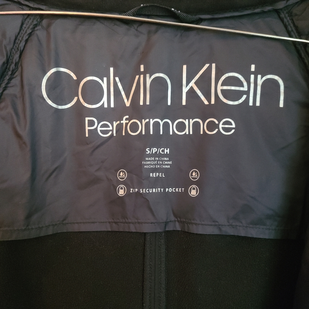 Calvin Klein Performance Jacket - image 4